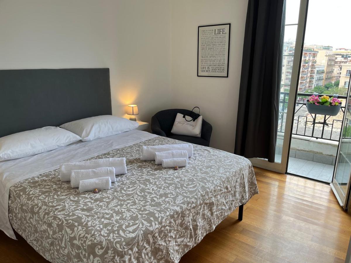 Politeama Suite In The Heart Of The City Palerme Extérieur photo